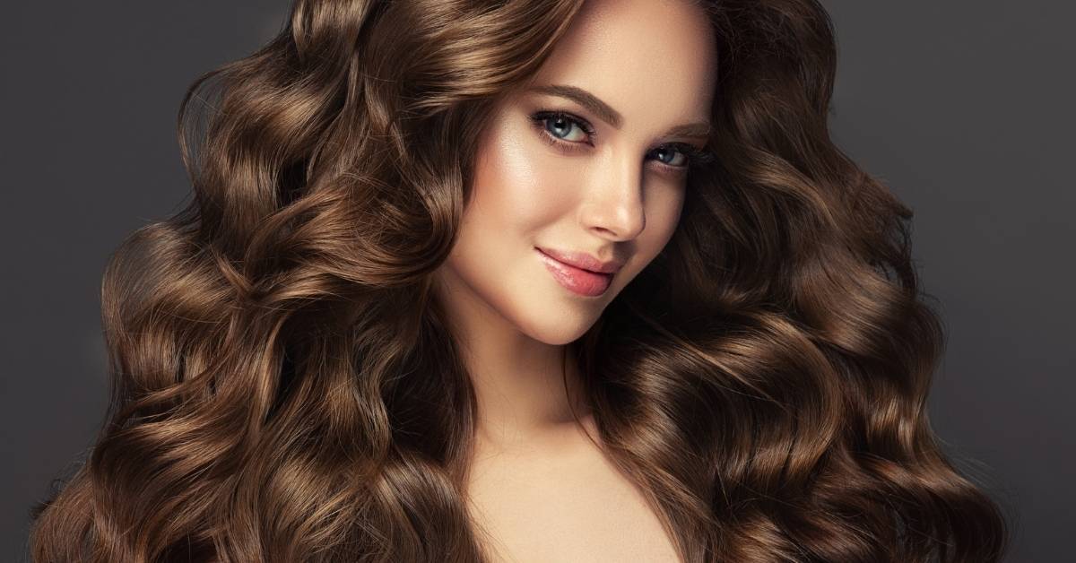 Guide To Understanding, Nourishing, & Styling Your Hair